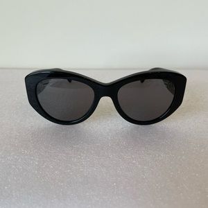 Authentic CHANEL sunglasses for sale!